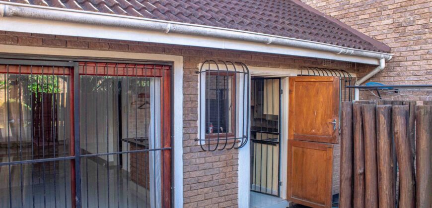 3 Bedrooms 2 Baths Spacious House For Sale in Sabie Ext 9.