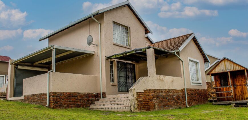 3 Bedroom House For Rent in Stonehenge Ext 5 Nelspruit