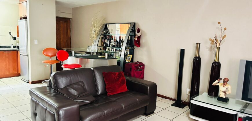 Upmarket 2 bed Apartment