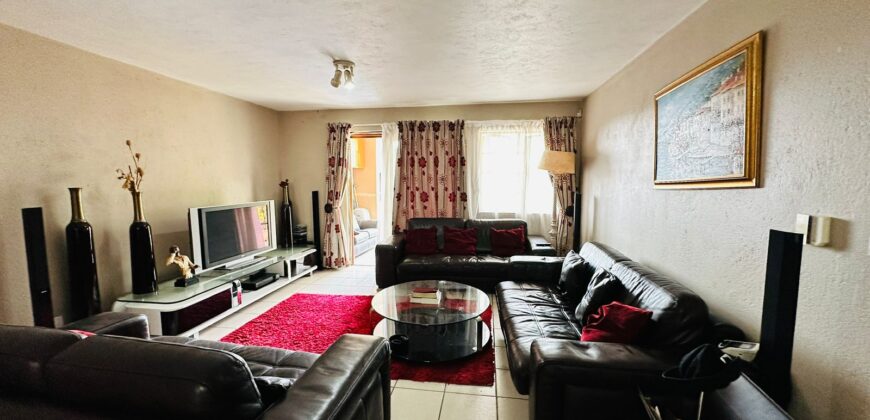 Upmarket 2 bed Apartment